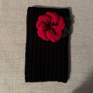 KATE SPADE PRE-LOVED FINGERLESS ONE GLOVE FLORAL POPPY CROCHET BLACK KNIT